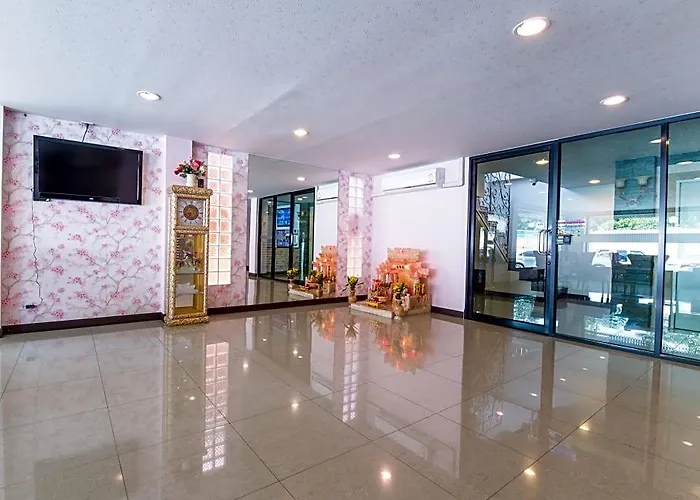 Grandprapa Place 3* Бангкок