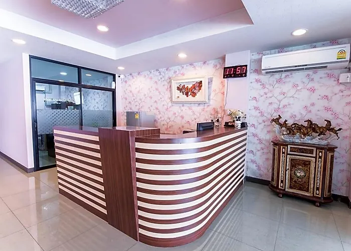 Grandprapa Place 3* Бангкок